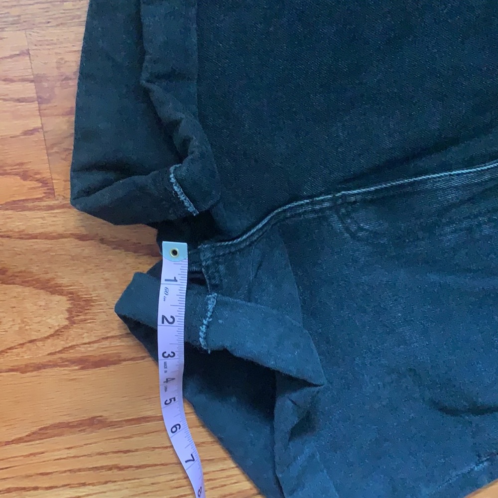 Zara Black Jean Shorts - Picture 4 of 7